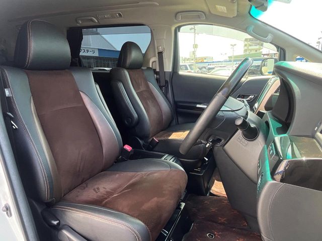 トヨタ アルファード