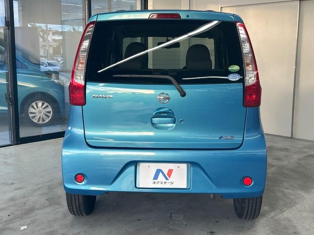 日産 デイズ