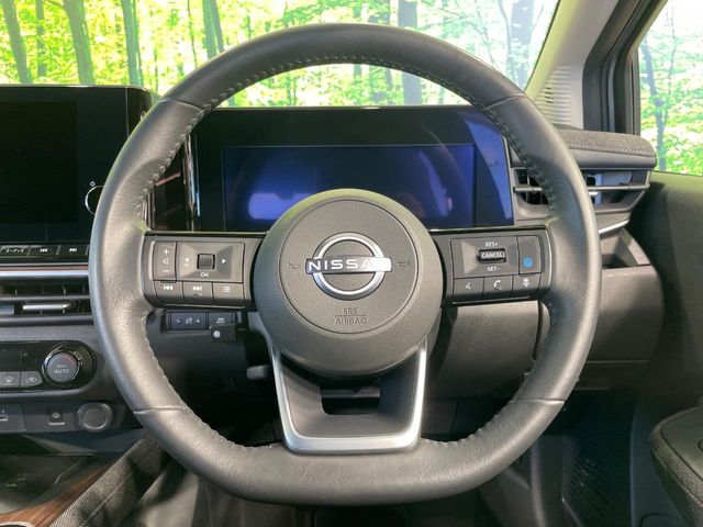 日産 ノートオーラ