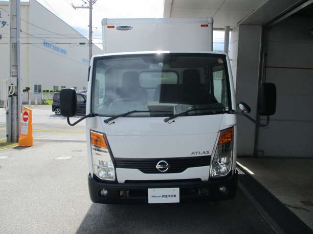 日産 アトラス