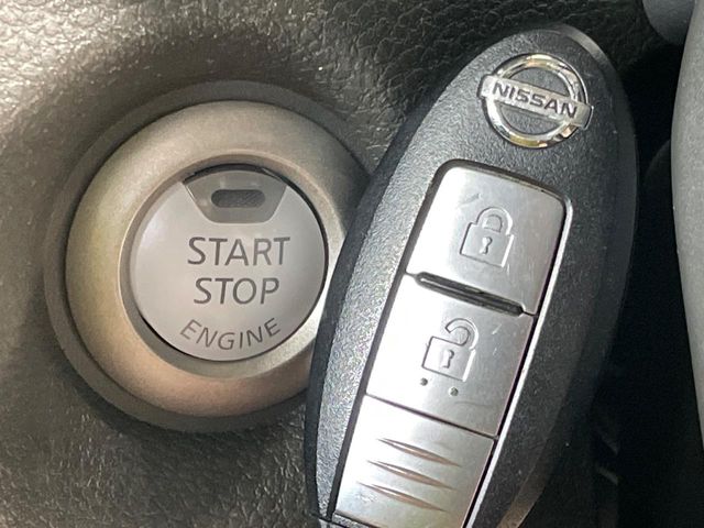 日産 キューブ