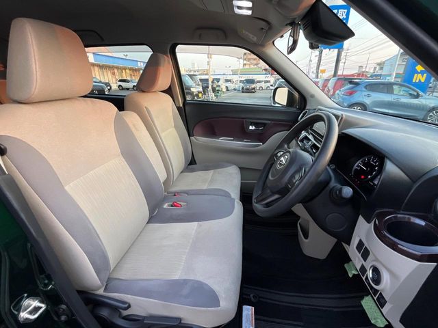 ダイハツ キャスト