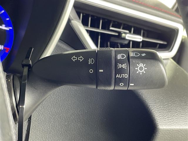 トヨタ カローラスポーツ