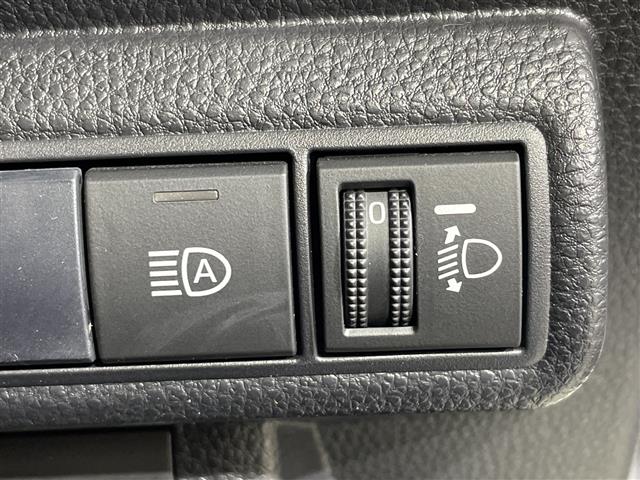 トヨタ カローラスポーツ