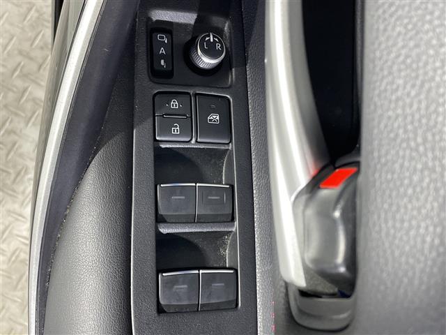 トヨタ カローラスポーツ