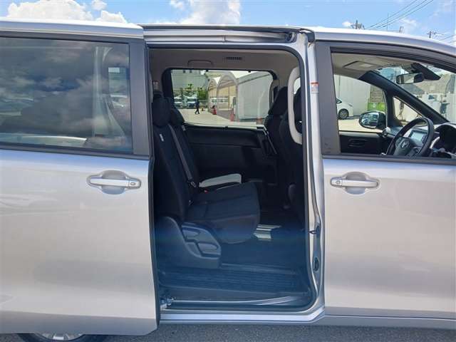 トヨタ ヴォクシー