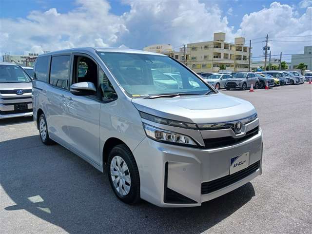 トヨタ ヴォクシー