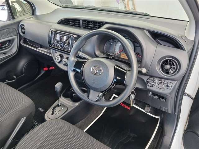 トヨタ ヴィッツ