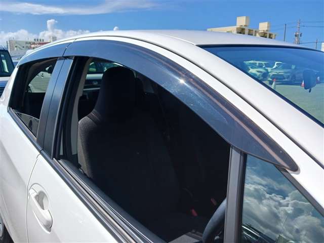 トヨタ ヴィッツ