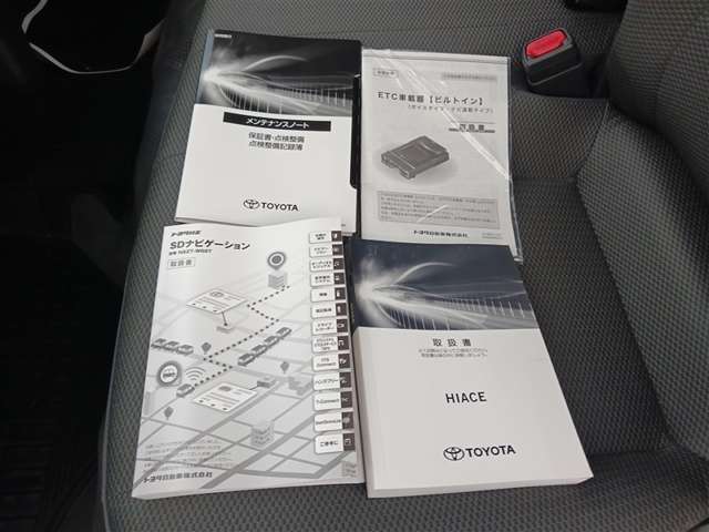 トヨタ ハイエースバン