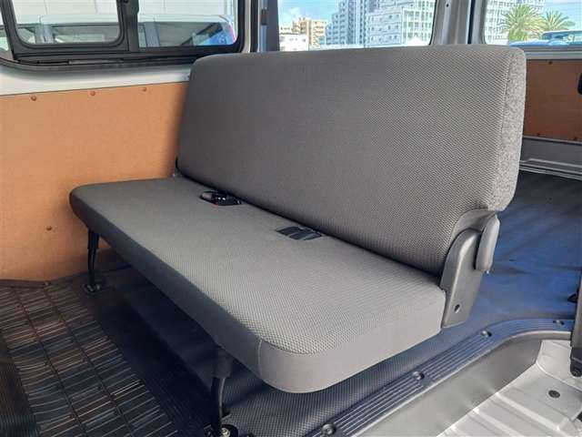 トヨタ ハイエースバン