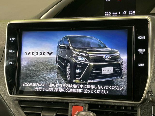 トヨタ ヴォクシー