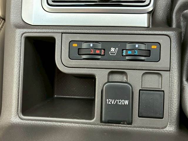 トヨタ ランドクルーザープラド