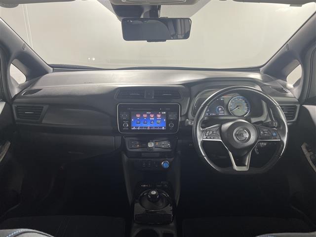 日産 リーフ