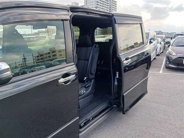 トヨタ ヴォクシー