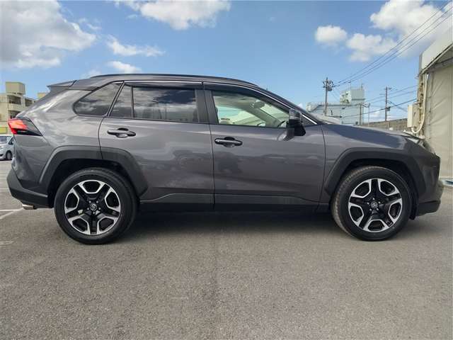トヨタ RAV4