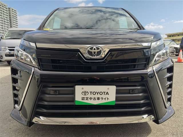 トヨタ ヴォクシー