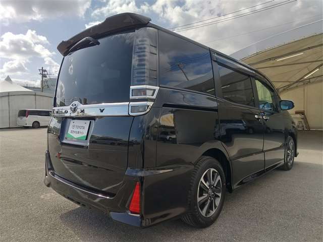 トヨタ ヴォクシー