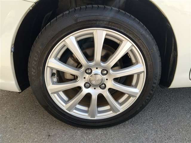 トヨタ カローラアクシオ