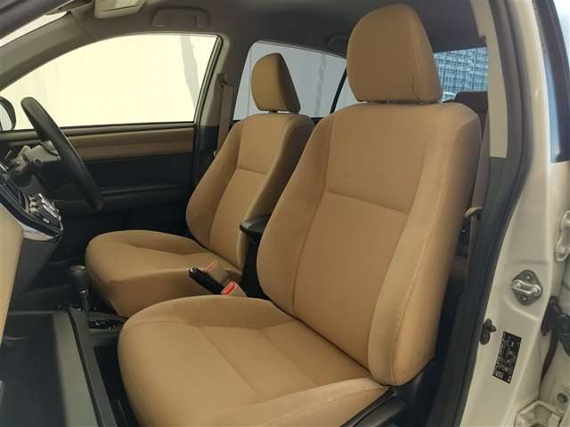 トヨタ カローラアクシオ