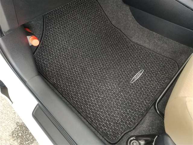 トヨタ カローラアクシオ