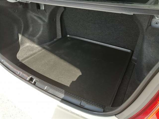 トヨタ カローラアクシオ