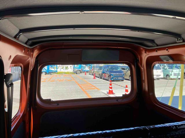 ダイハツ ハイゼットカーゴ