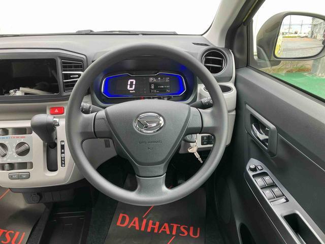 ダイハツ ミライース