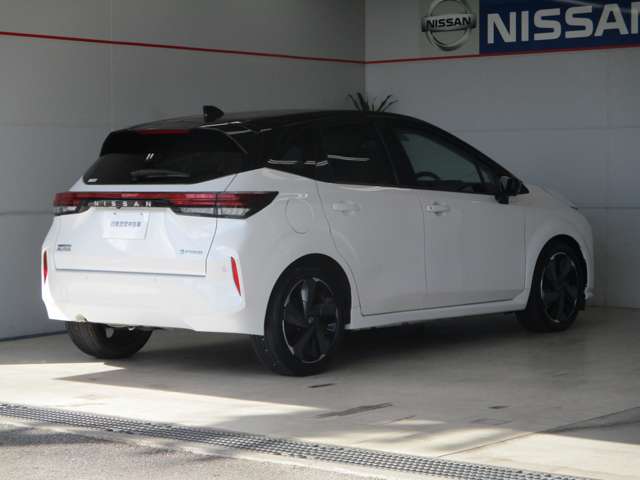 日産 ノートオーラ