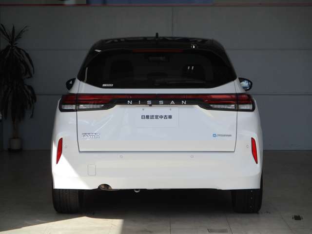 日産 ノートオーラ