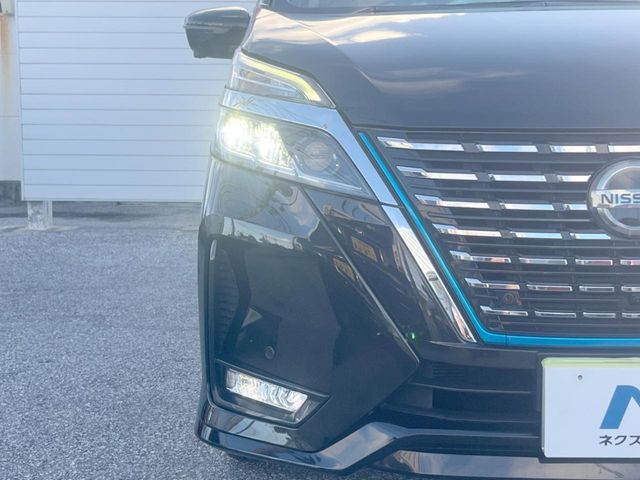 日産 セレナ