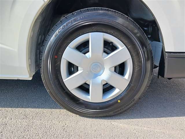 トヨタ ハイエースバン