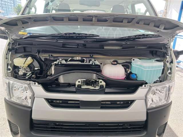 トヨタ ハイエースバン