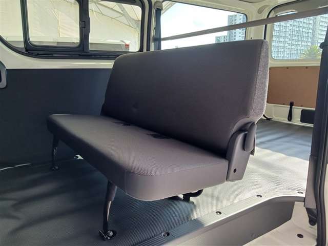 トヨタ ハイエースバン