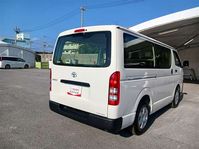 トヨタ ハイエースバン