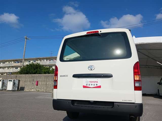 トヨタ ハイエースバン