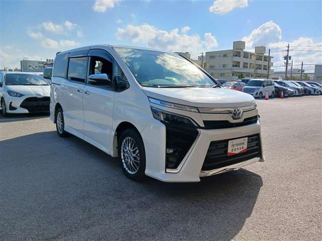 トヨタ ヴォクシー