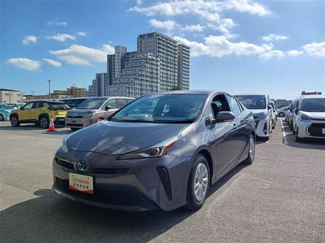 トヨタ プリウス