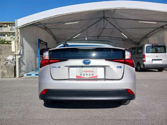 トヨタ プリウス