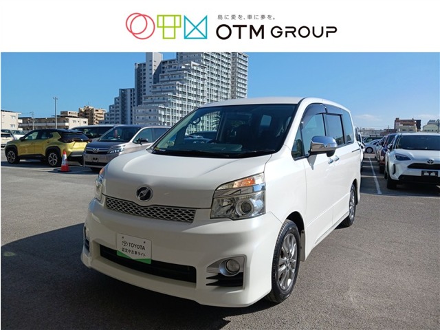 トヨタ ヴォクシー