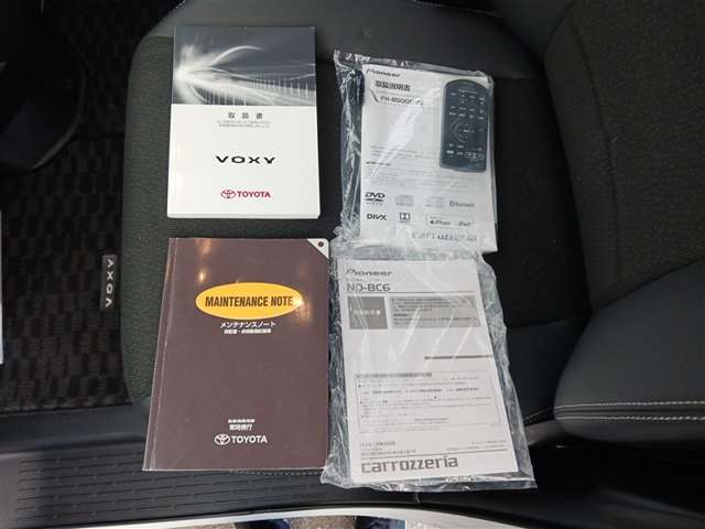 トヨタ ヴォクシー