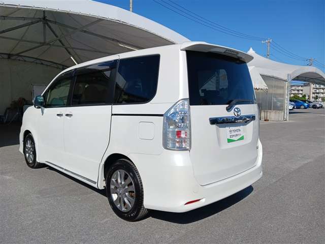 トヨタ ヴォクシー