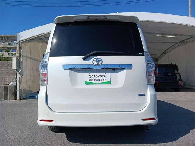 トヨタ ヴォクシー