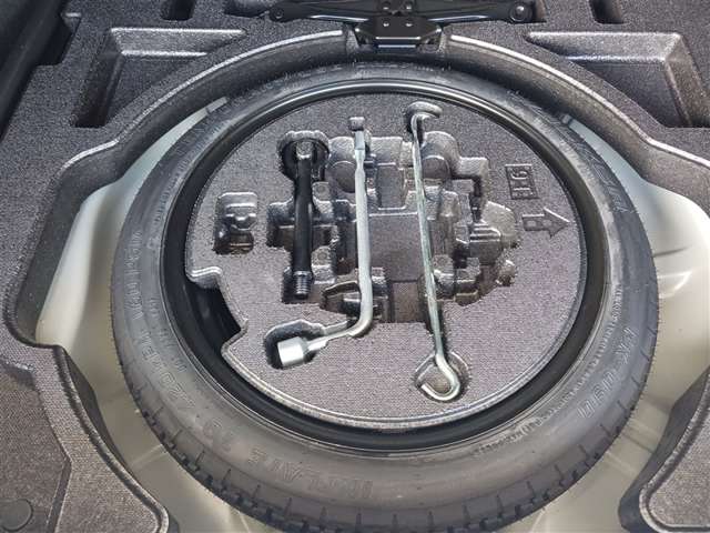 トヨタ カローラ