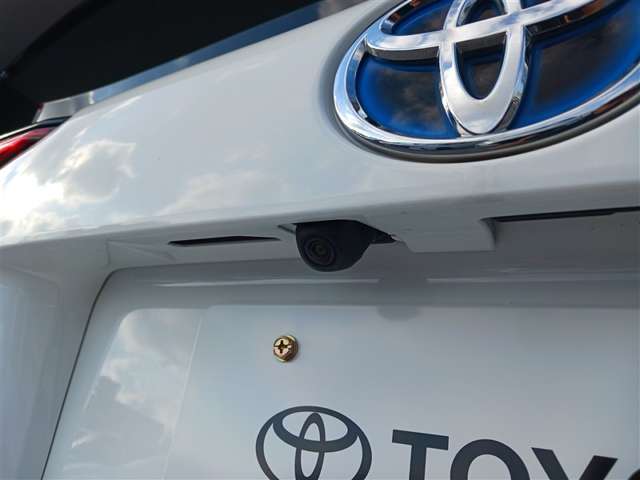 トヨタ プリウス