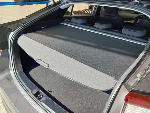 トヨタ プリウス