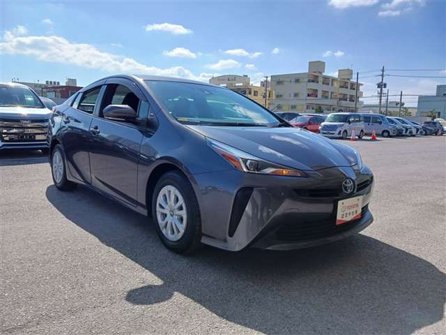 トヨタ プリウス