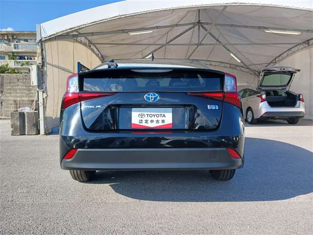 トヨタ プリウス