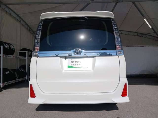 トヨタ ヴォクシー