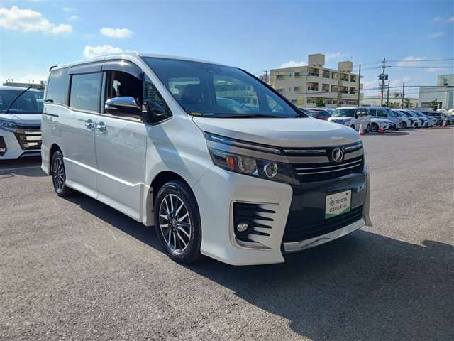 トヨタ ヴォクシー